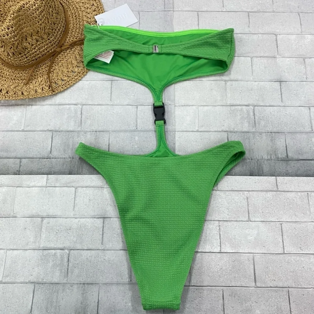 [NEW] TWIIN Vice Buckle One-piece - Picture 11 of 13